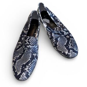 MARC FISHER M classic leather penny loafers, bold grey snake python print.  6M